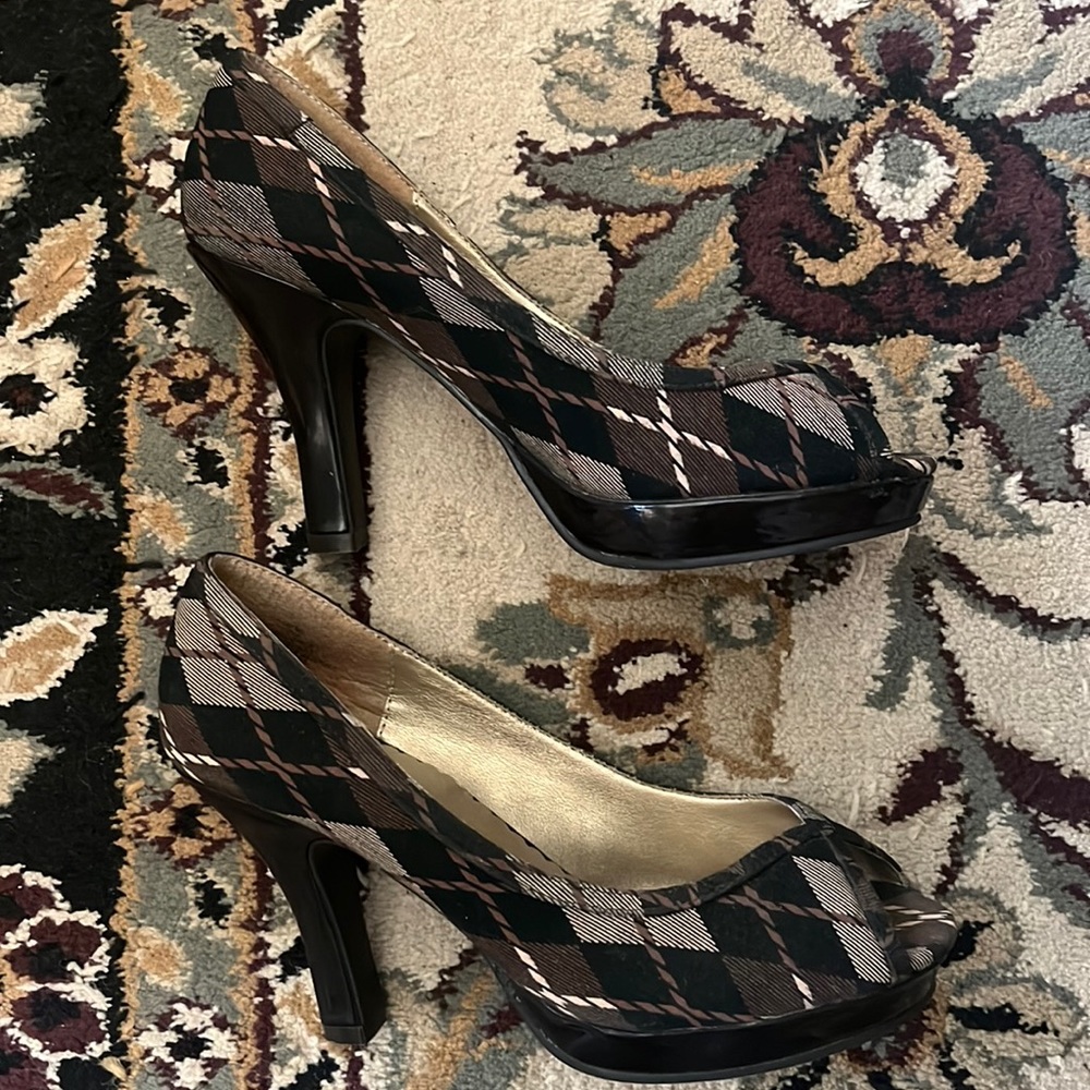 Women’s Madden Girl Pumps